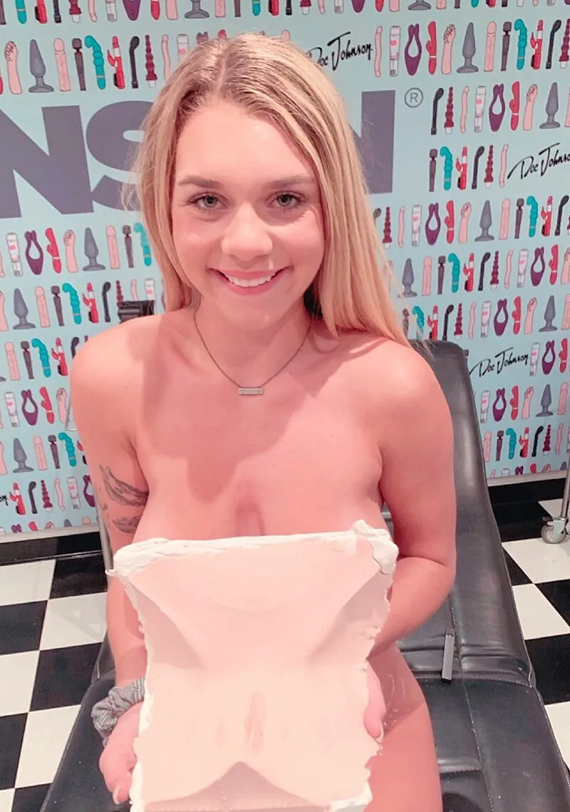 Gabbie Carter Net Worth 2026 - How They Built Their Fortune